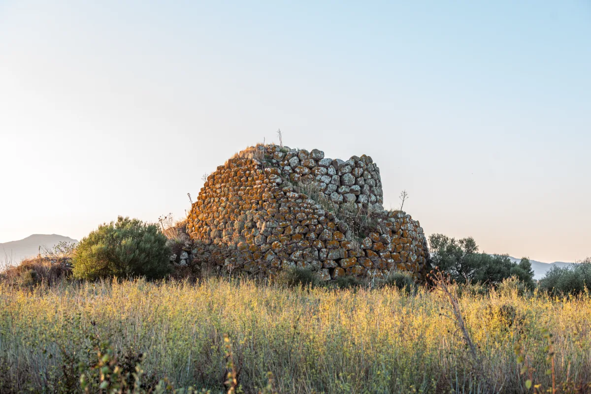 NURAGHE TOLINU